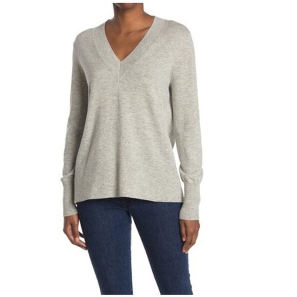 Baldwin Lana V-Neck Wool Blend Sweater - Picture 1 of 2